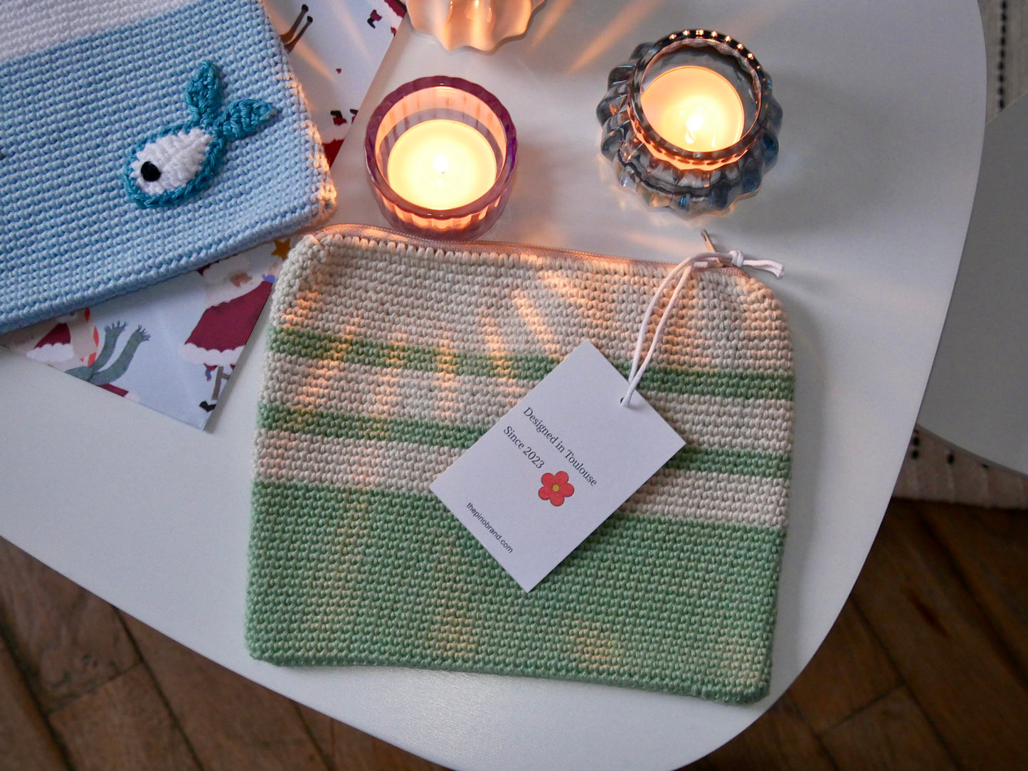 Trousse de toilette PINO bicolore tricotée en laine 18x20cm