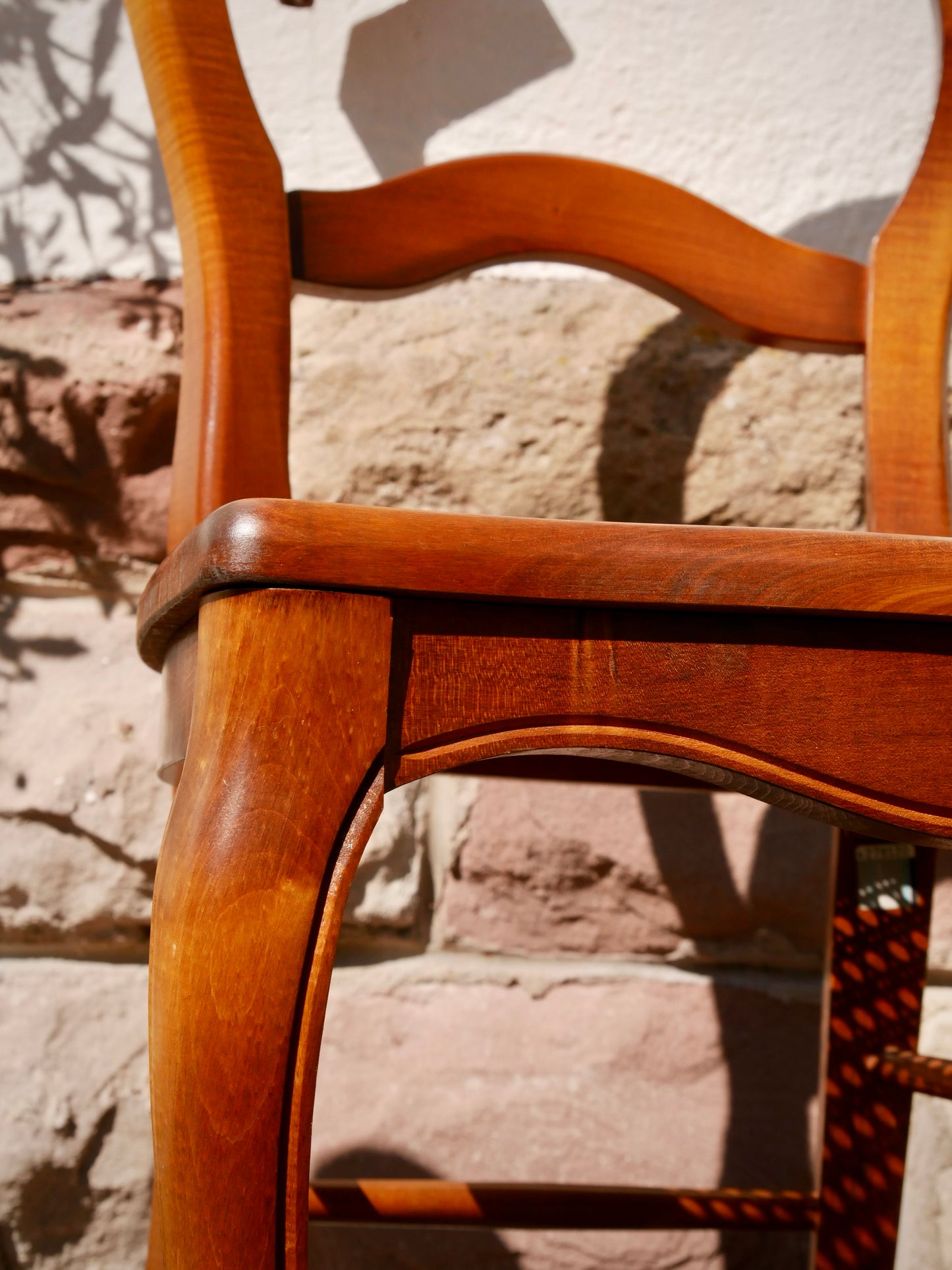 Lot de 2 chaises en bois massif et assise en rotin - Excellent état